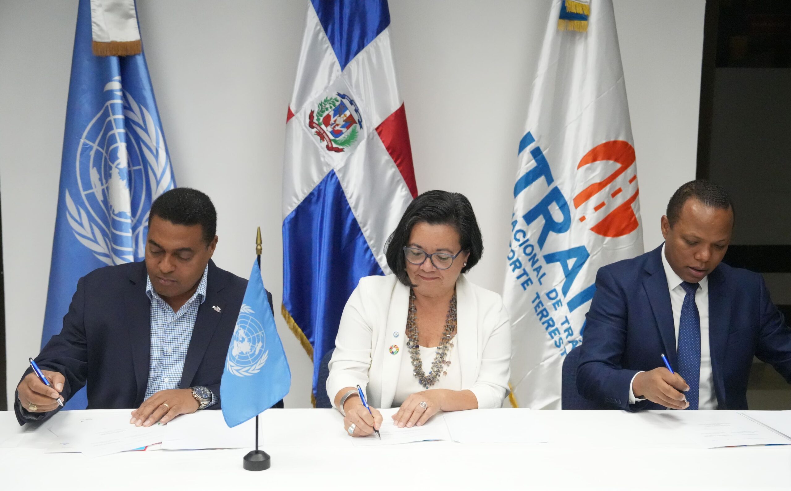 Firma del acuerdo