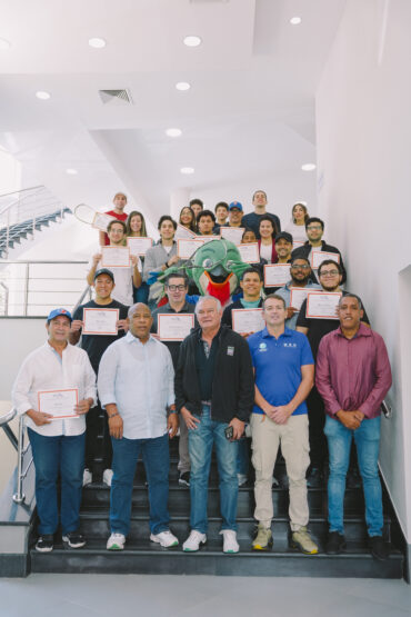 Curso de squash es vitrina para que se conozca este deporte