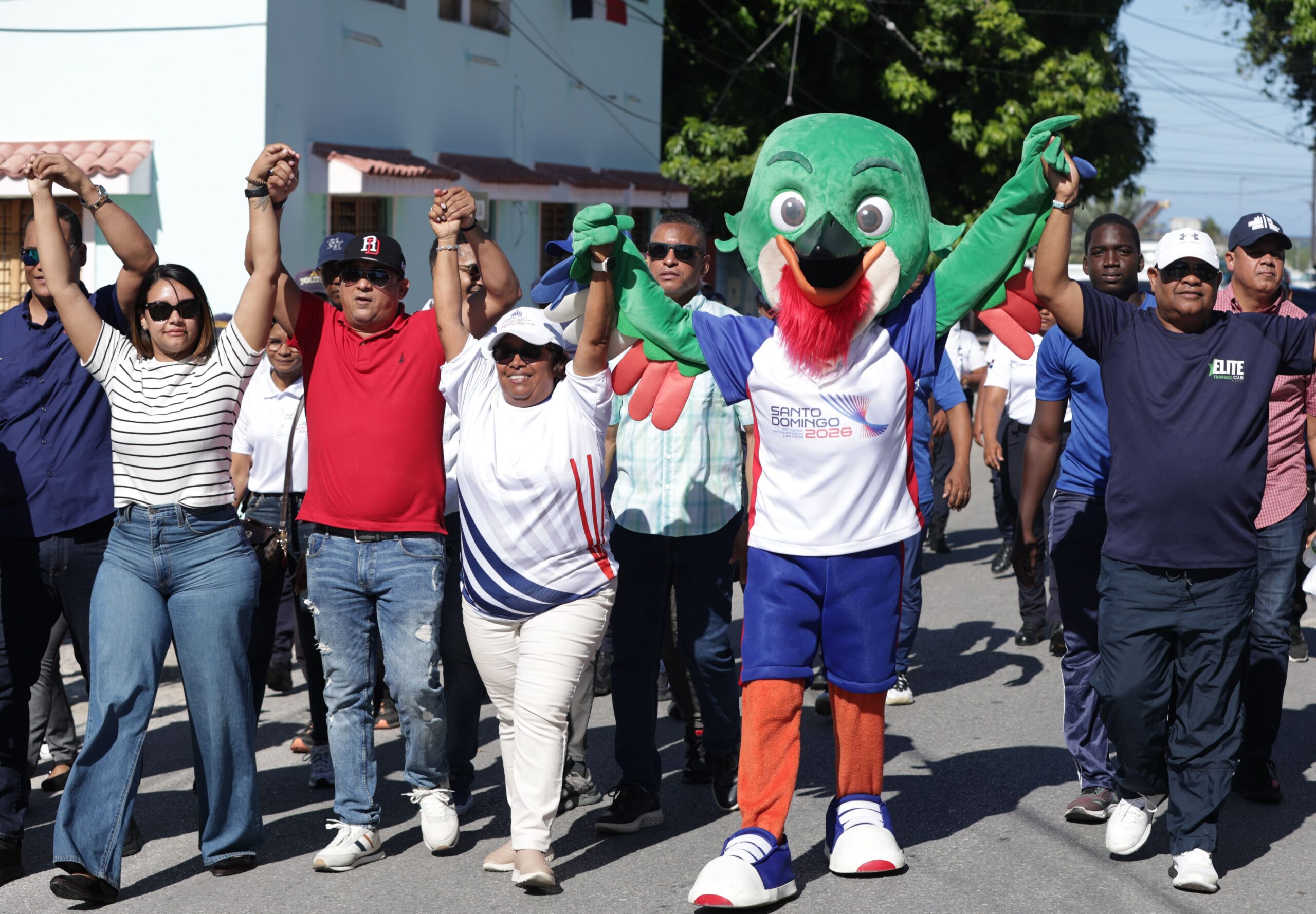 Participantes con antorcha