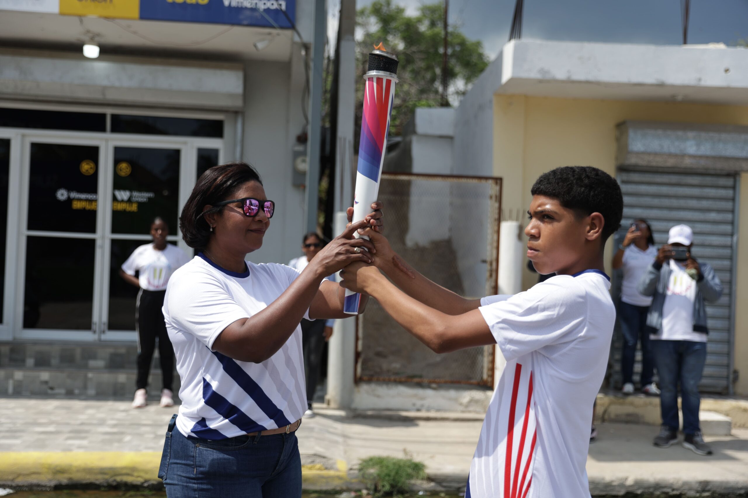 Antorcha en Pedernales