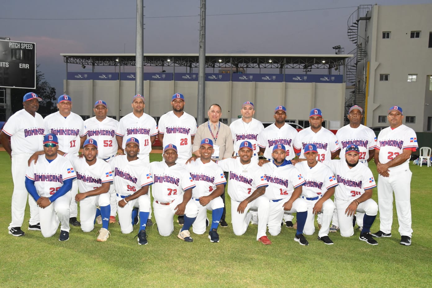 Federación presenta selecciones nacionales de  softbol  para Juegos Centroamericanos y del Caribe
