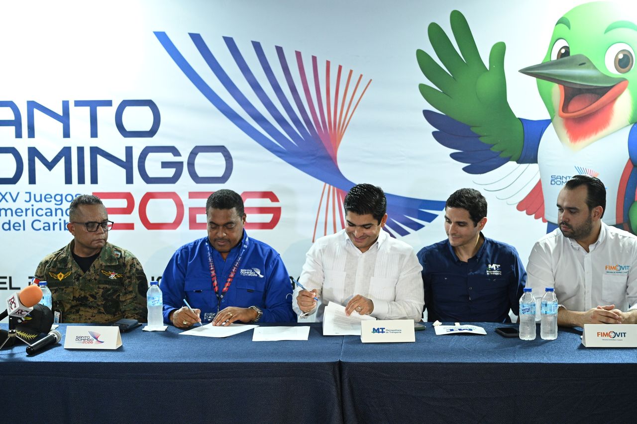 EMT presenta tarjeta conmemorativa XXV Juegos Centroamericanos y del Caribe